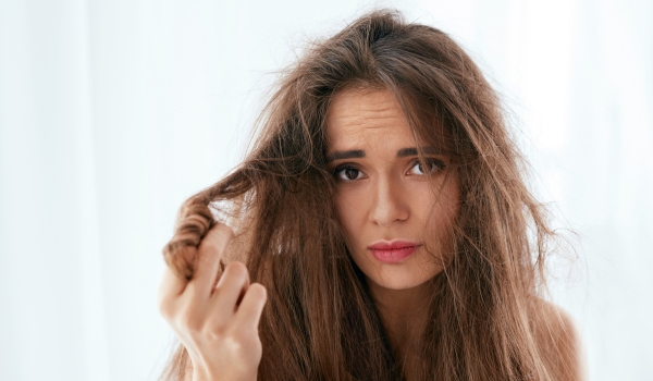 O que fazer quando o cabelo está seco?